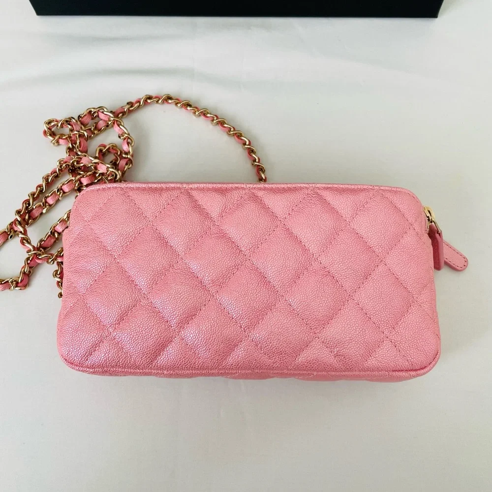 Chanel Pink Iridescent Clutch with Chain - Picture 4 of 14